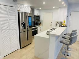 Picture of 900 SW 84Th Ave # 417E, Miami, FL 33144
