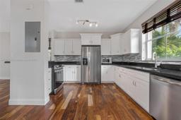 Picture of 1115 Buttonwood Ln, Hollywood, FL 33019