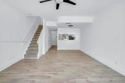 Picture of 8151 San Carlos Cir, Tamarac, FL 33321