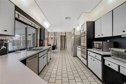 Picture of 9091 NW 12Th St, Plantation, FL 33322