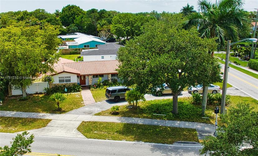 Picture of 470 Tequesta Dr, Tequesta FL 33469