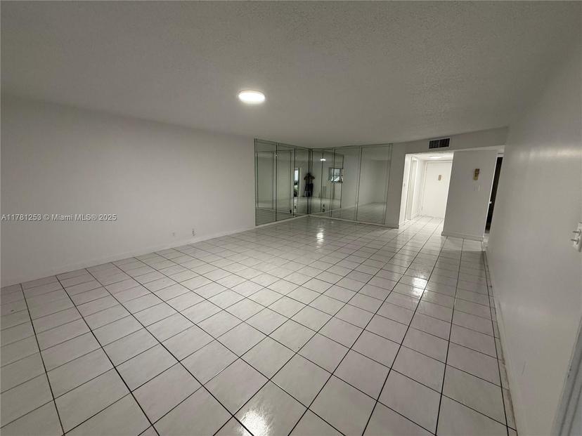 Picture of 4801 NW 22Nd Ct # 103, Lauderhill FL 33313