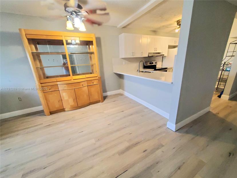 Picture of 16750 NE 10Th Ave # 326, North Miami Beach FL 33162