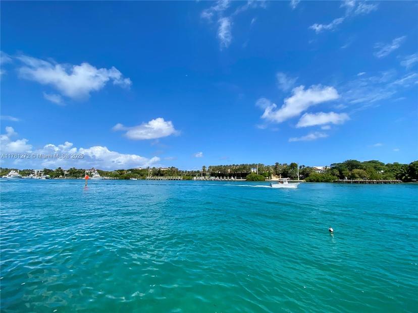 Picture of 2772 NE 30Th Ave # 7B, Lighthouse Point FL 33064