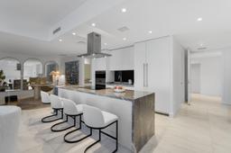Picture of 700 NE 26Th Terr # 1202, Miami, FL 33137