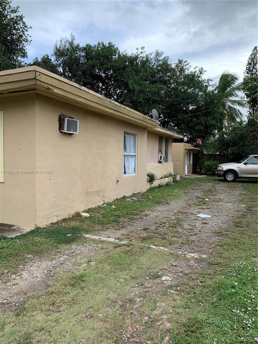 Picture of 20 NE 118Th St, Miami FL 33161