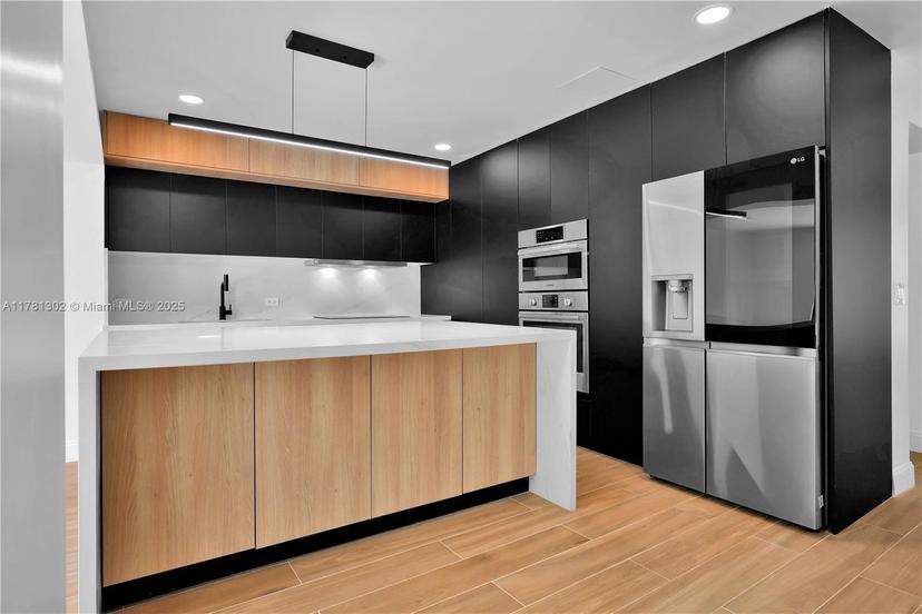 Picture of 10618 NE 11Th Ave, Miami Shores FL 33138