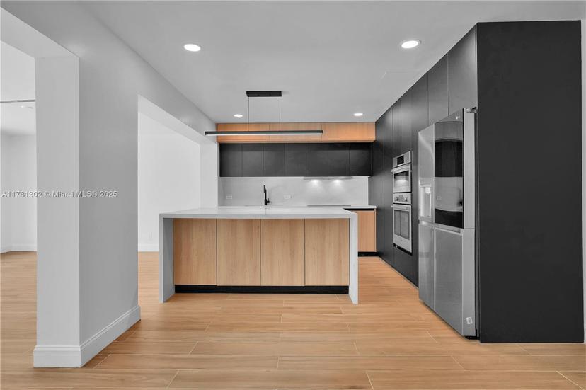 Picture of 10618 NE 11Th Ave, Miami Shores FL 33138