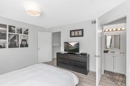 Picture of 12980 Vista Isles Dr # 317, Sunrise, FL 33325