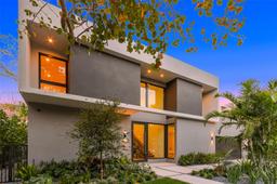 Picture of 2851 W W Trade Ave, Miami, FL 33133