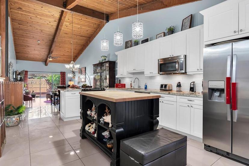 Picture of 13511 SW 101St Ln, Miami FL 33186