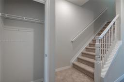 Picture of 4974 Greenway Drive, Hollywood, FL 33021
