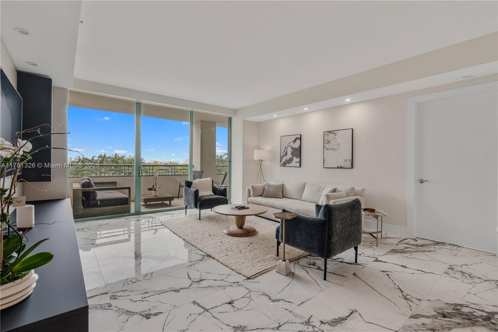 Picture of 3400 SW 27Th Ave # 605, Miami, FL 33133