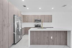 Picture of 28835 SW 162Nd Ave # 28839, Homestead, FL 33033
