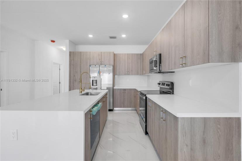 Picture of 28835 SW 162Nd Ave # 28839, Homestead FL 33033
