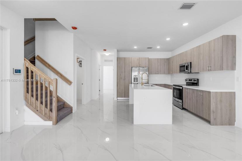 Picture of 28835 SW 162Nd Ave # 28839, Homestead FL 33033