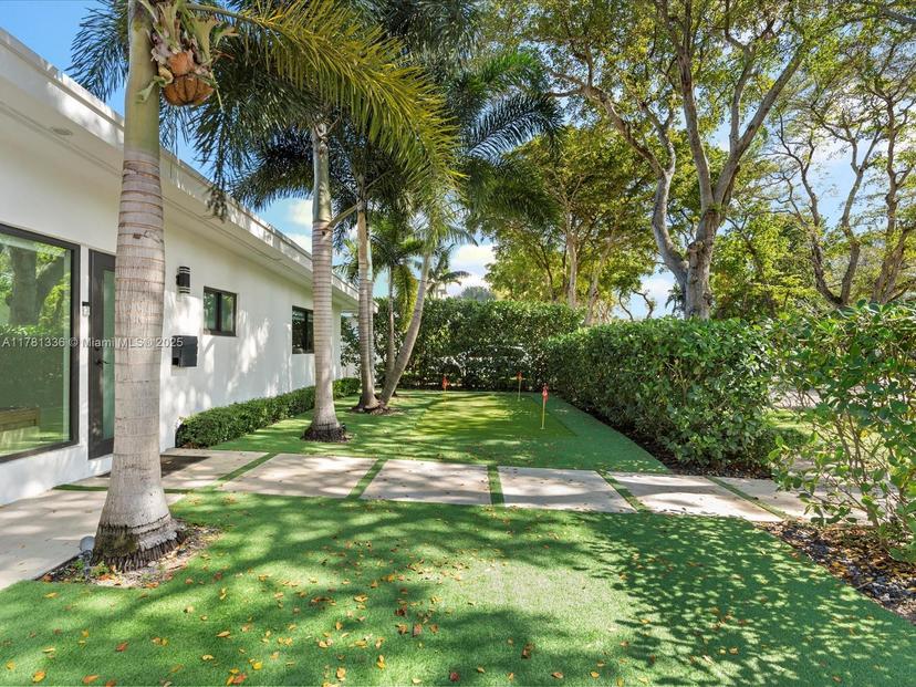 Picture of 19461 NE 22Nd Rd, North Miami Beach FL 33179