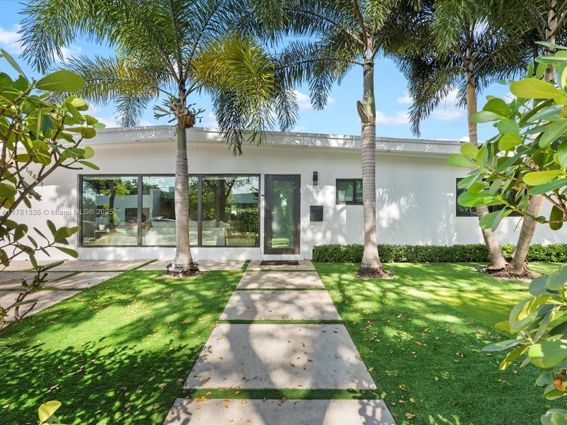 Picture of 19461 NE 22Nd Rd, North Miami Beach FL 33179
