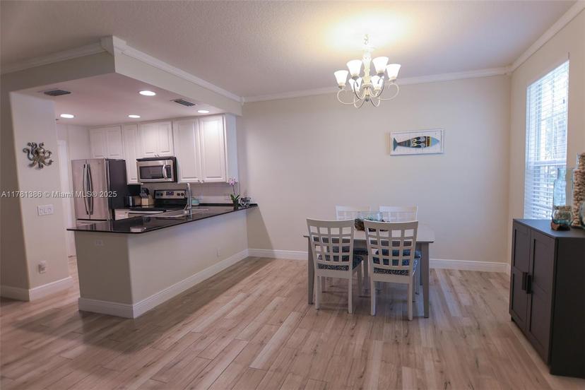 Picture of 266 Iris Dr, Jupiter FL 33458