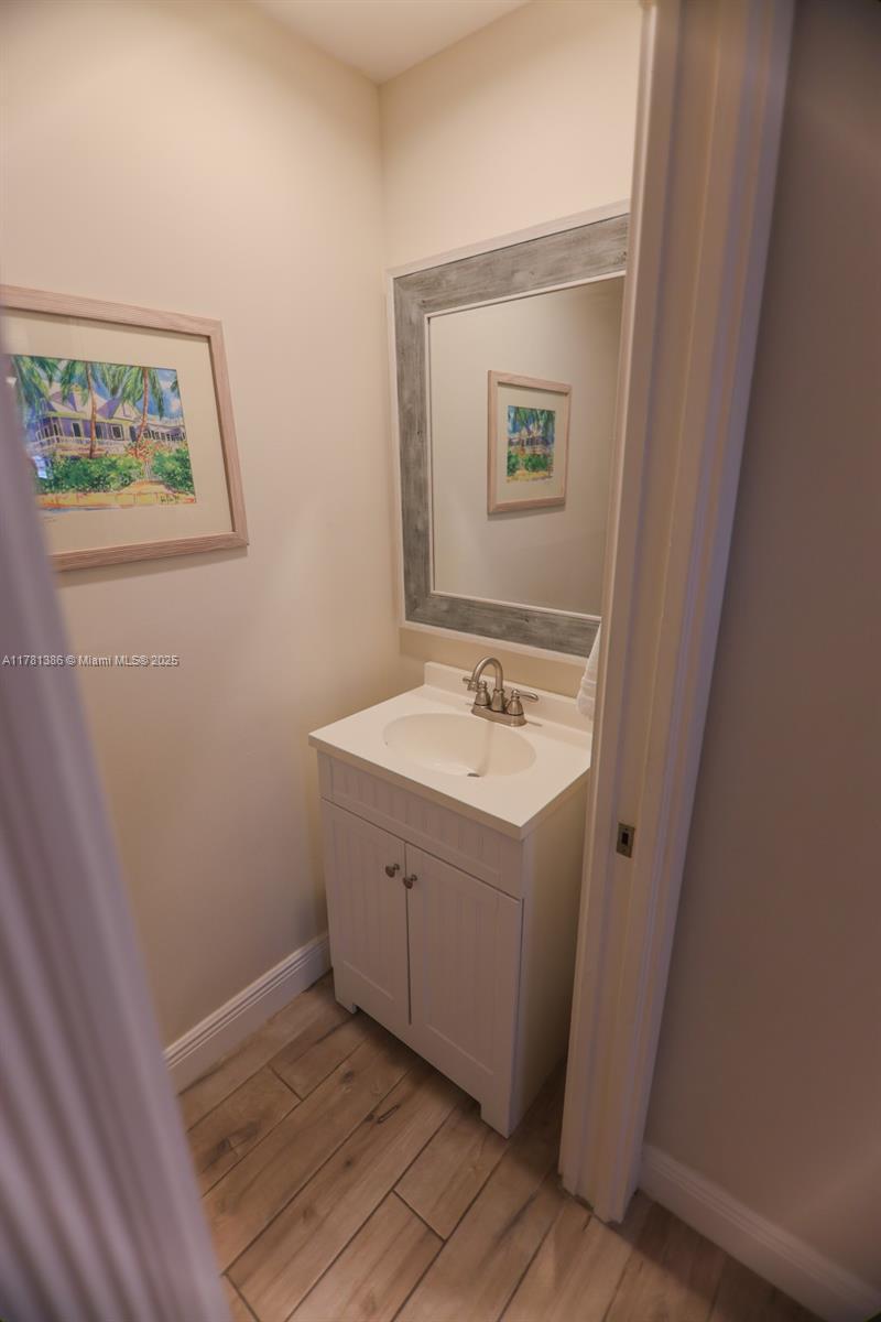 Picture of 266 Iris Dr, Jupiter FL 33458