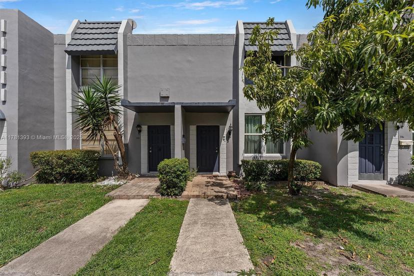 Picture of 314 NE 142Nd St # 16C, Miami FL 33161