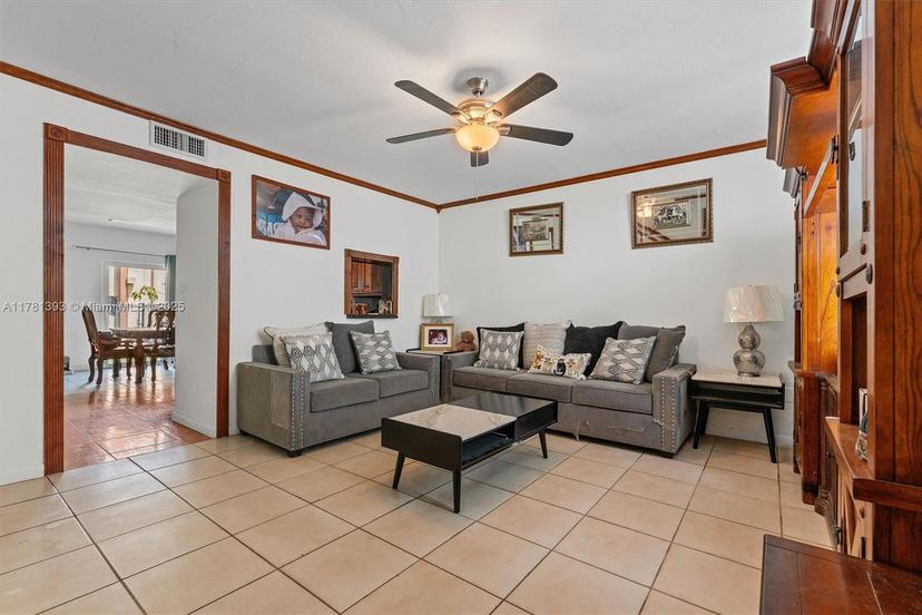 Picture of 314 NE 142Nd St # 16C, Miami FL 33161