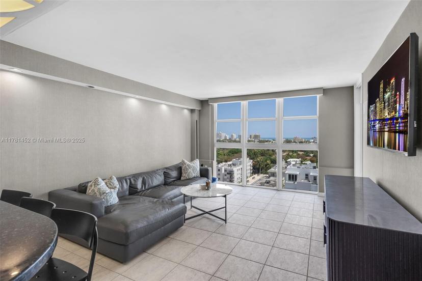 Picture of 1228 West Ave # 1110, Miami Beach FL 33139