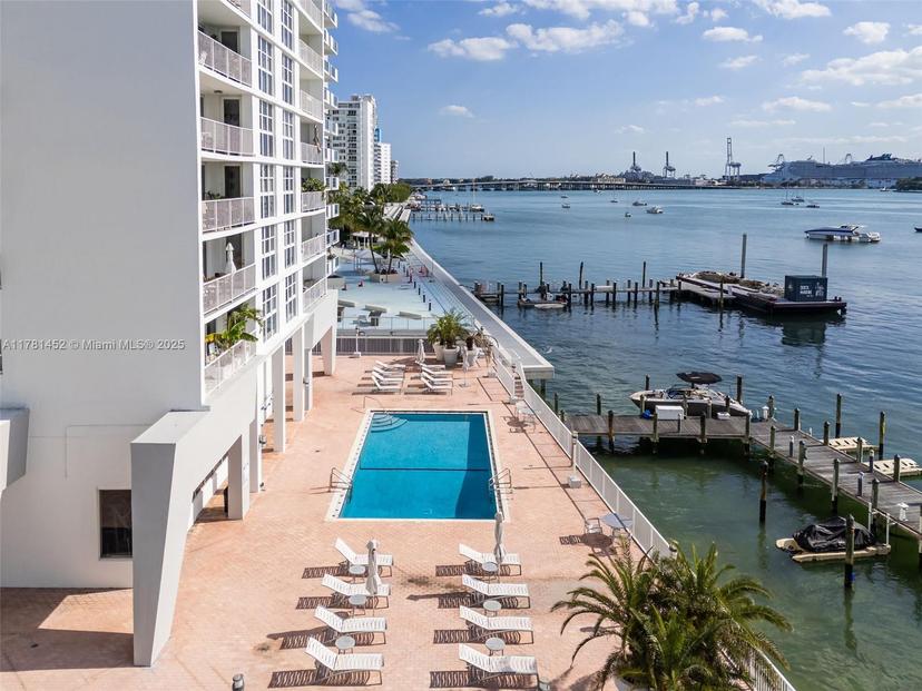 Picture of 1228 West Ave # 1110, Miami Beach FL 33139