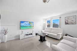 Picture of 1300 W 53Rd St # 24, Hialeah, FL 33012