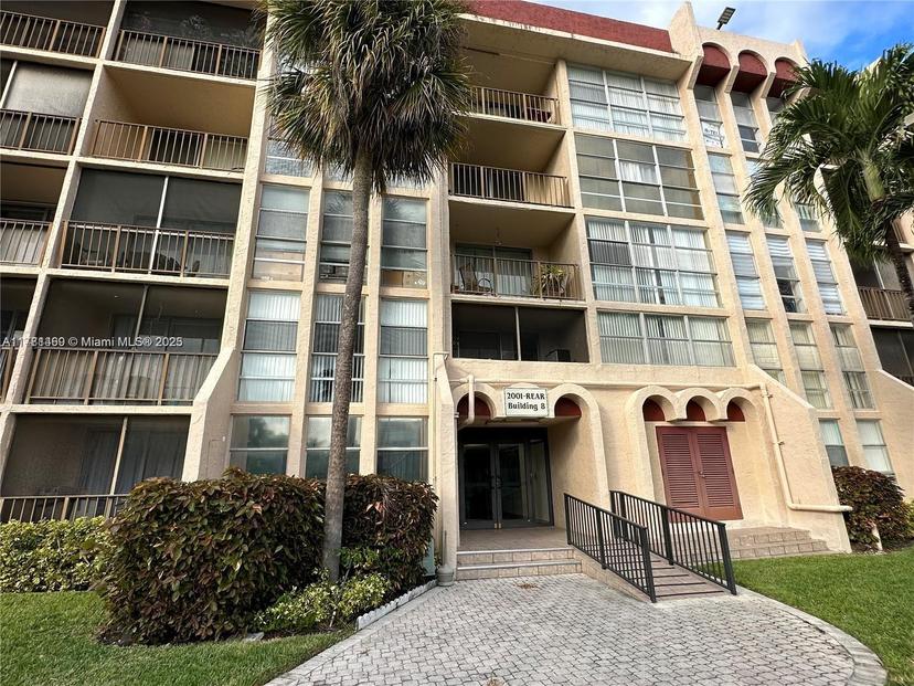 Picture of 2001 Atlantic Shores Blvd # 220, Hallandale Beach FL 33009