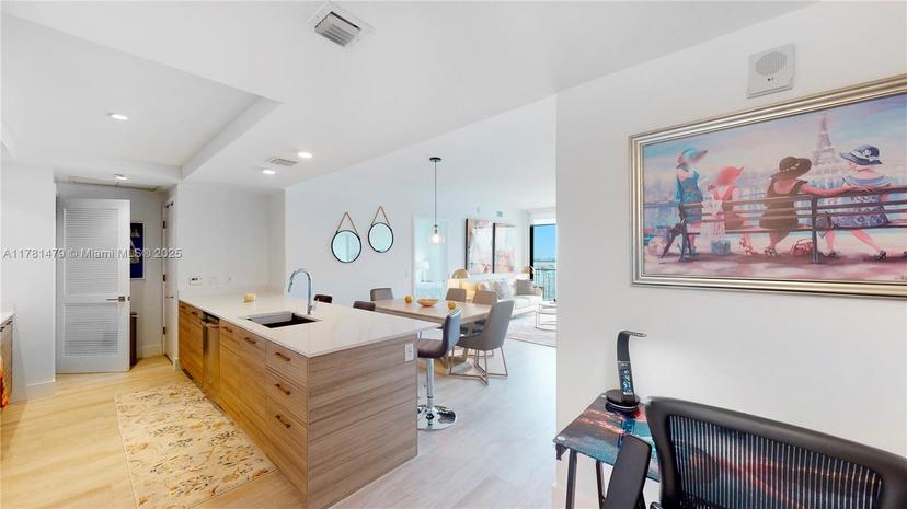 Picture of 121 NE 34Th St # 2607, Miami FL 33137