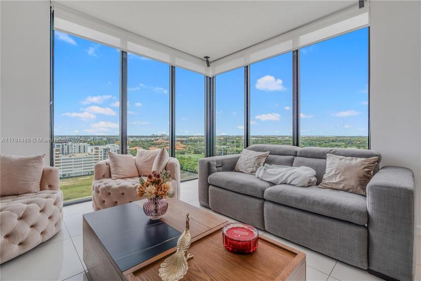 Picture of 5252 NW 85Th Ave # 1402, Doral FL 33166
