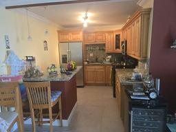 Picture of 6900 Bay Dr # 8I, Miami Beach, FL 33141