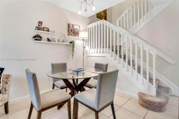 Picture of 11253 NW 88Th Ter, Doral, FL 33178