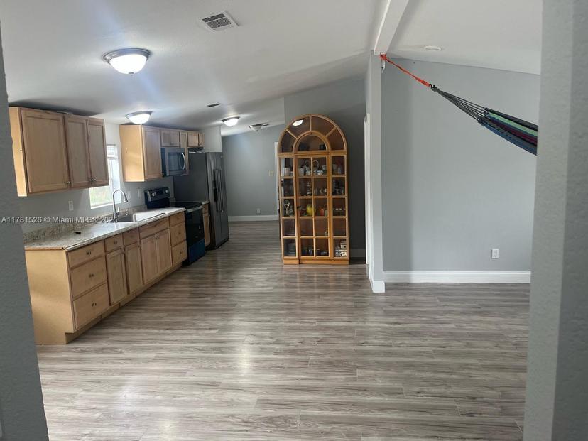 Picture of 7551 NE 97Th Ct, Other City - In The State Of Florida FL 32621