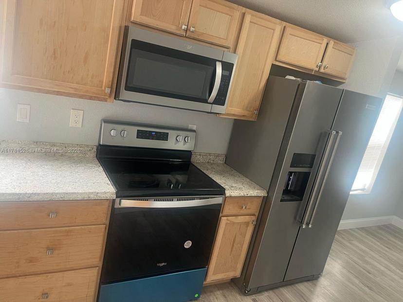 Picture of 7551 NE 97Th Ct, Other City - In The State Of Florida FL 32621
