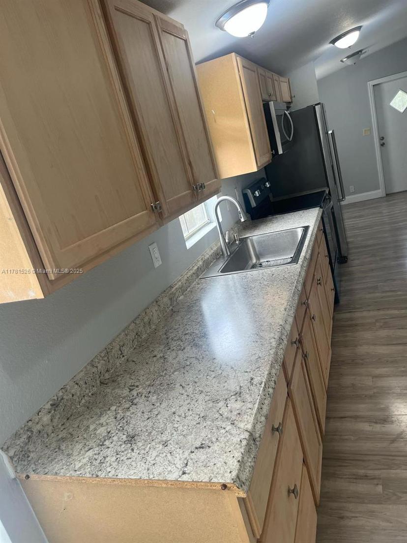 Picture of 7551 NE 97Th Ct, Other City - In The State Of Florida FL 32621