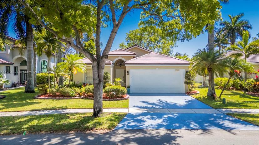 Picture of 17588 SW 11Th St, Pembroke Pines FL 33029