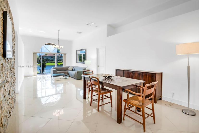 Picture of 17588 SW 11Th St, Pembroke Pines FL 33029
