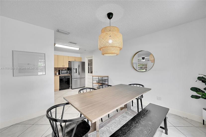 Picture of 3775 W Citrus Trce # 18, Davie FL 33328