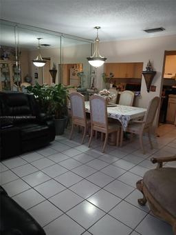 Picture of 13231 SW 17Th Ln # 21, Miami, FL 33175