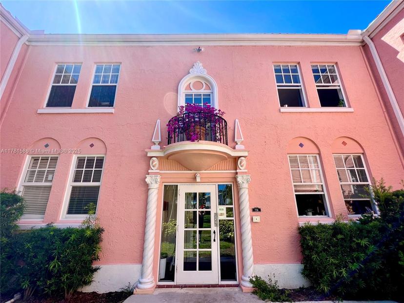 Picture of 756 Meridian Ave # 9, Miami Beach FL 33139