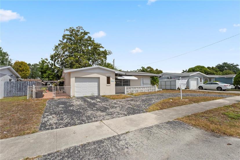 Picture of 7525 Garfield St, Hollywood FL 33024