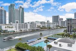 Picture of 600 Parkview Dr # 625, Hallandale Beach, FL 33009