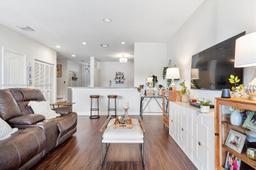 Picture of 786 NW 132Nd Ave, Plantation, FL 33325