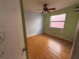 Picture of 9058 NW 115Th St, Hialeah Gardens, FL 33018