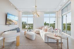 Picture of 2001 Meridian Ave # 514, Miami Beach, FL 33139