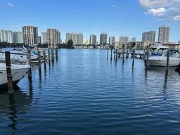 Picture of 18041 Biscayne Blvd # 904, Aventura, FL 33160