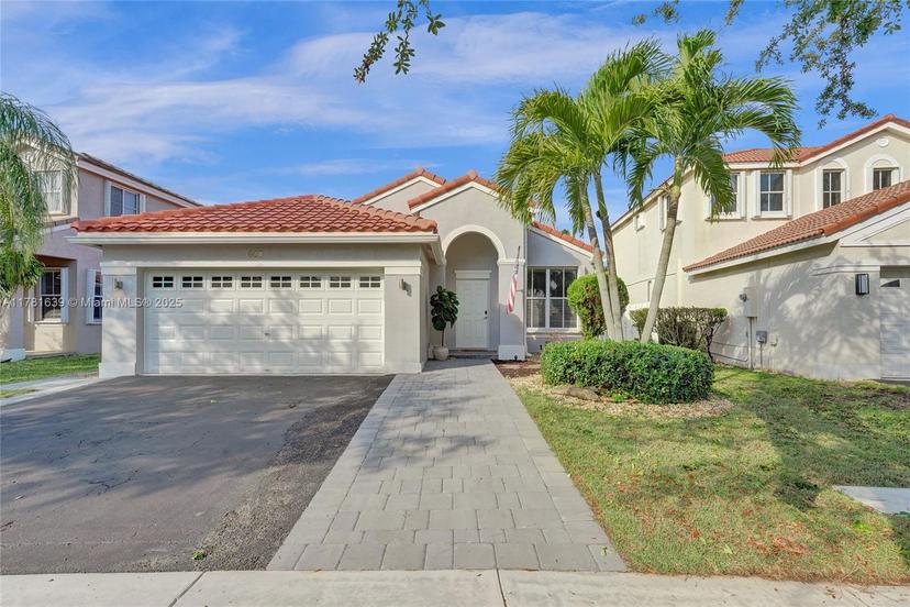 Picture of 811 Chimney Rock Rd, Weston FL 33327