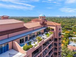 Picture of 60 Edgewater Dr, Coral Gables, FL 33133